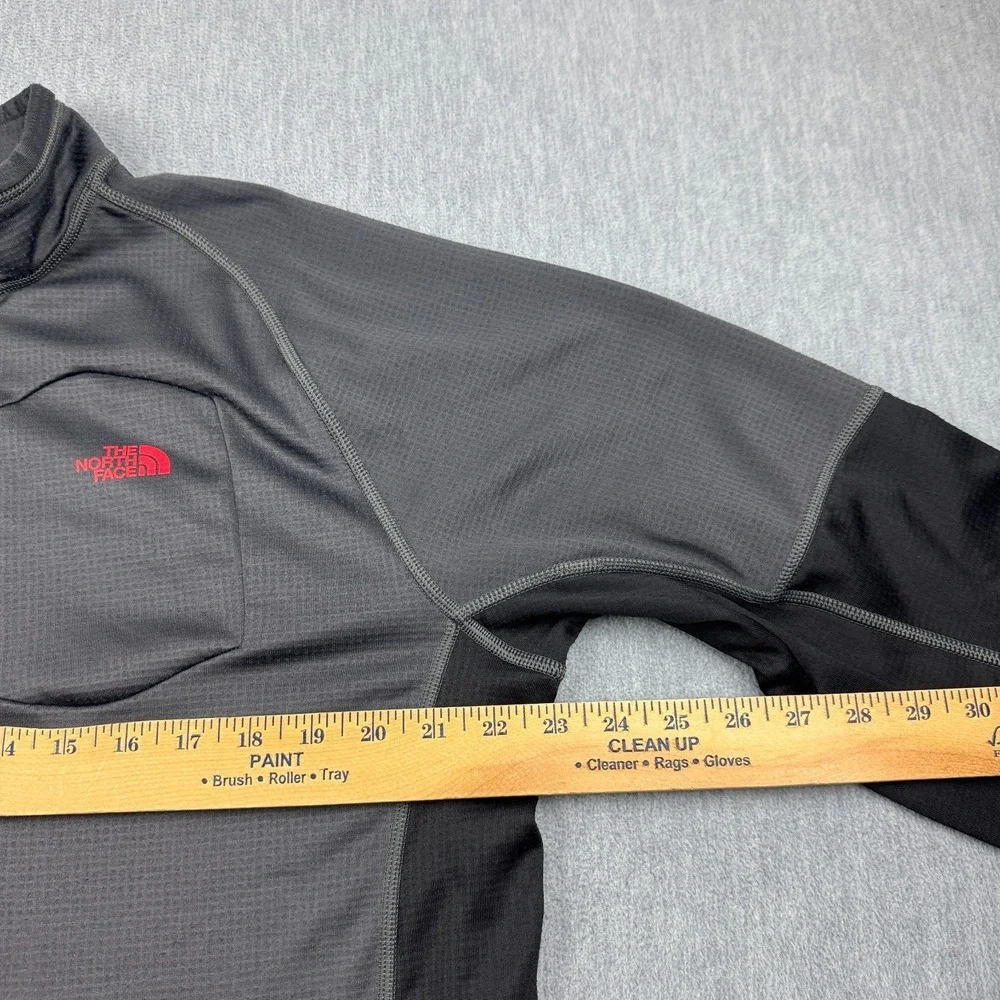 The North Face Sweater‎ Mens Large Gray 1/4 Zip Pullover Knit Waffle Outdoors